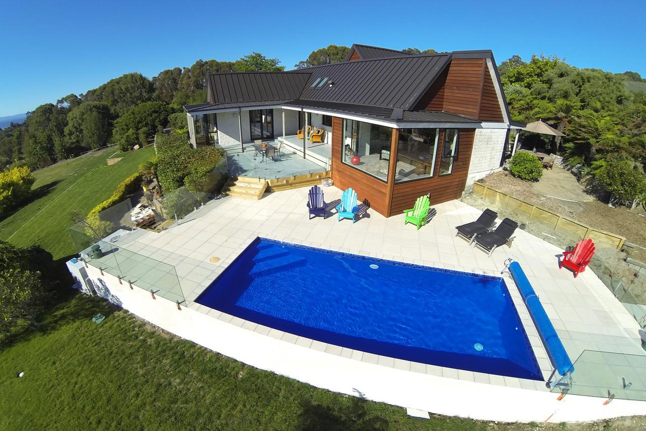 Te Moenga Lodge Taupo Bagian luar foto