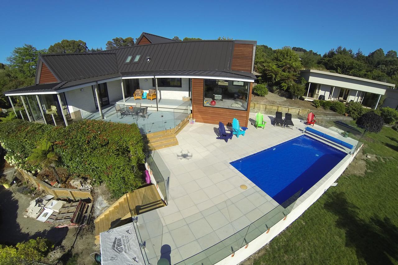 Te Moenga Lodge Taupo Bagian luar foto