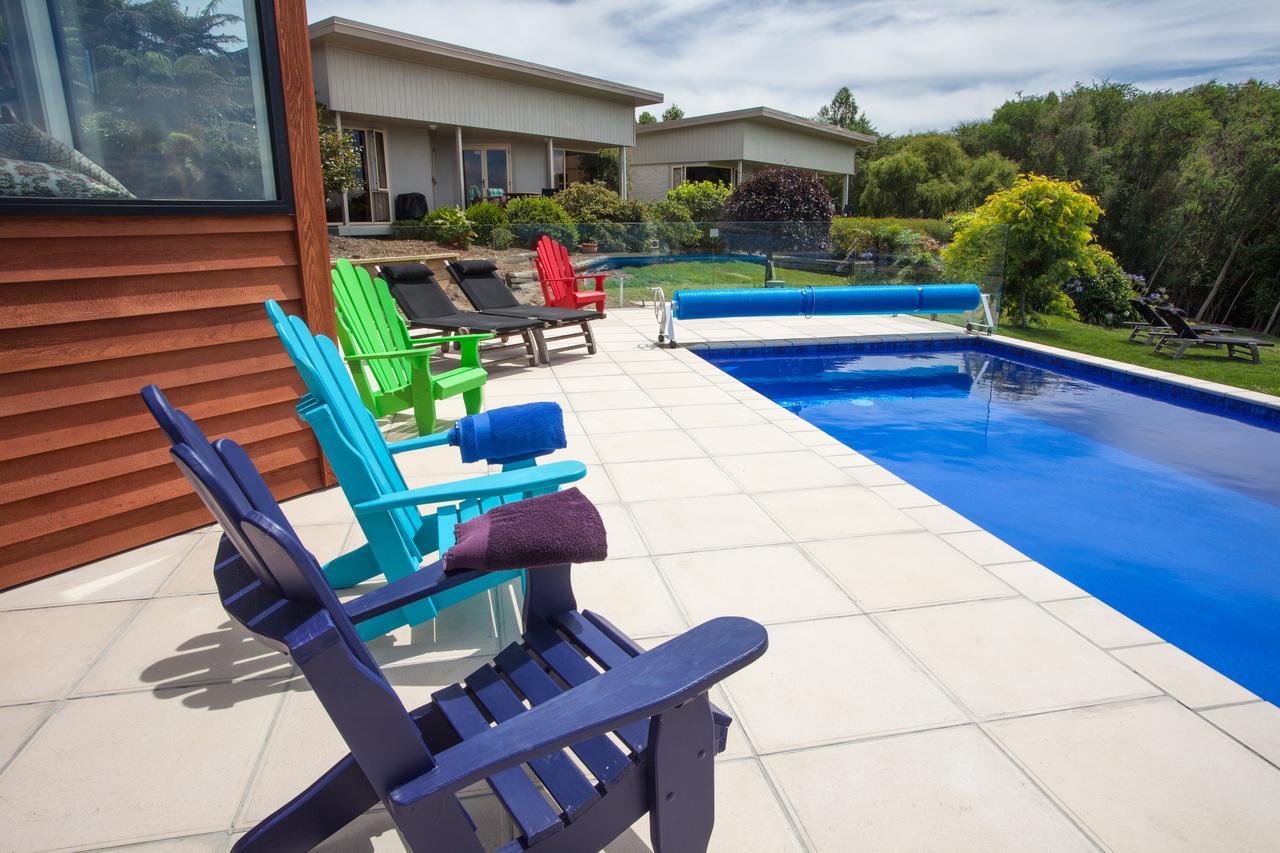 Te Moenga Lodge Taupo Bagian luar foto